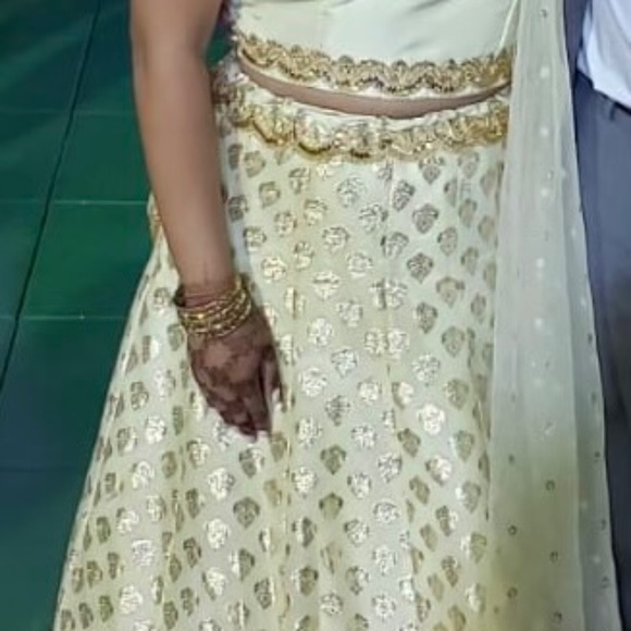 Ladies Lengha - Picture 4 of 5